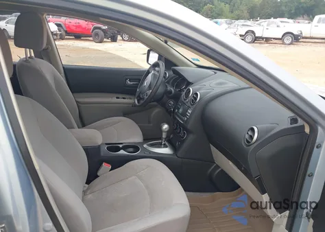 2015 Nissan Rogue Select S z USA, uszkodzony, nr VIN JN8AS5MT9FW163580